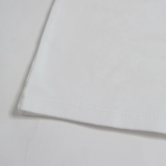 Levi's White and Red Fitted Short Sleeve T-Shirt - Picture 8 of 9